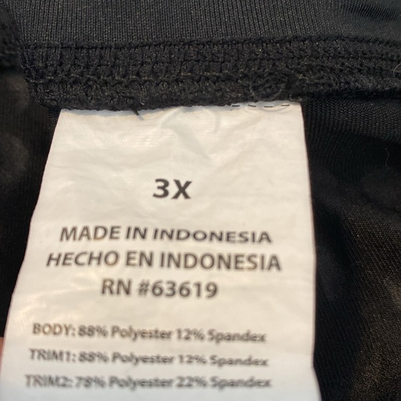 Bebe Sport cheetah black  BURNOUT VELVET LEGGING criss cross side leg 3X - Picture 9 of 11